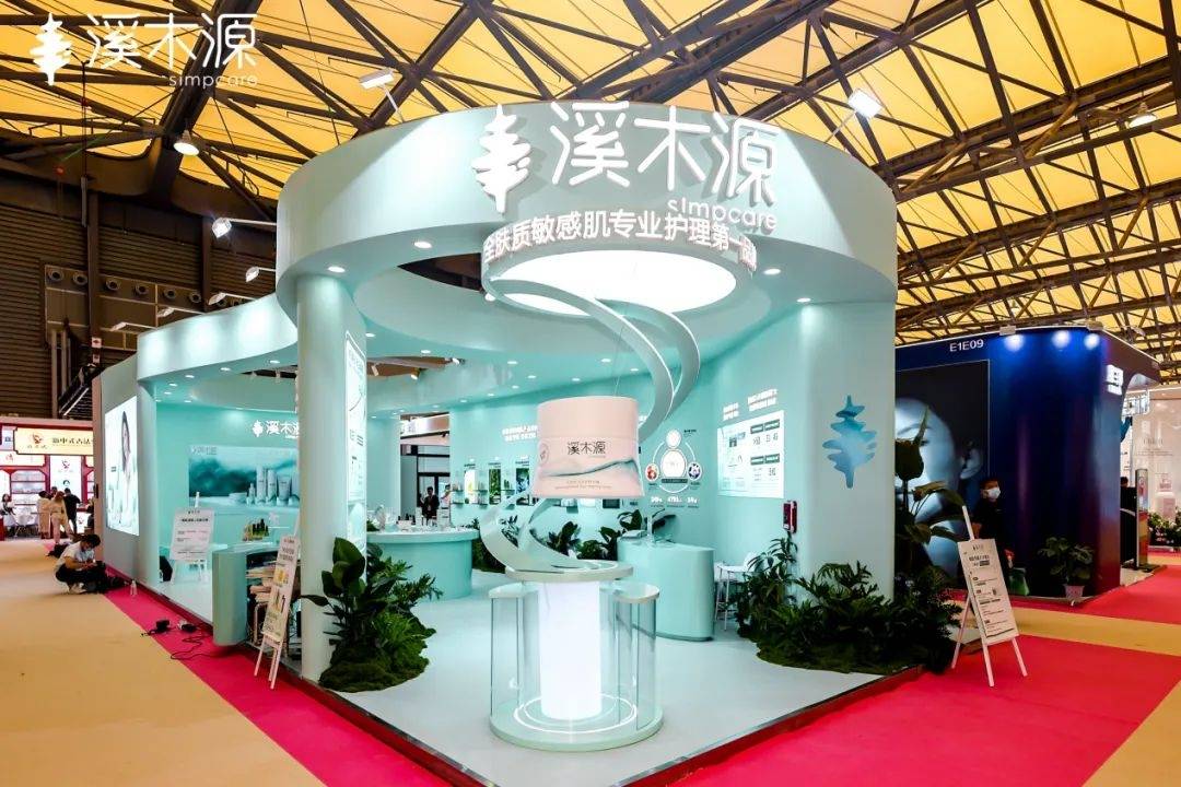 下中国化妆品市场呈现这些趋势pg电子免费模拟器全球化背景(图3)