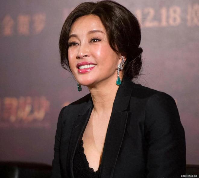 4岁无子女无老公生活依旧滋润pg电子首页刘晓庆坦言:7(图7) 4岁无子女无老公生活依旧滋润pg电子首页刘晓庆坦言:7(图7)